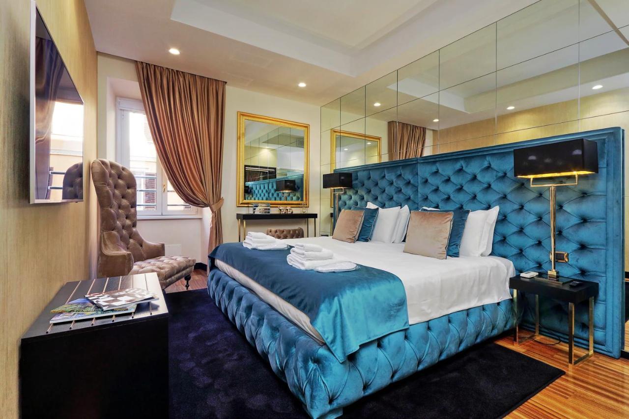 Trevi Diamond Luxury Suites & Jacuzzi Рим Екстериор снимка