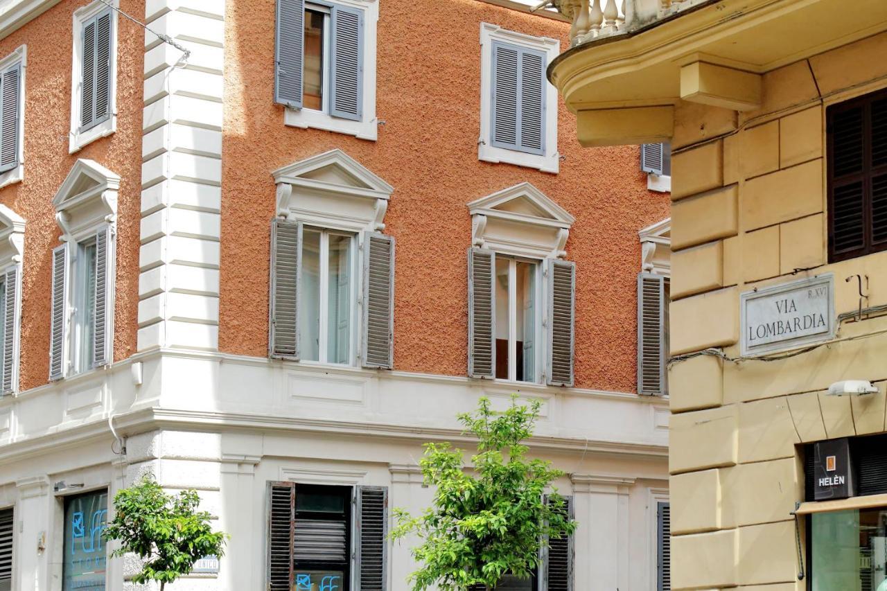 Trevi Diamond Luxury Suites & Jacuzzi Рим Екстериор снимка